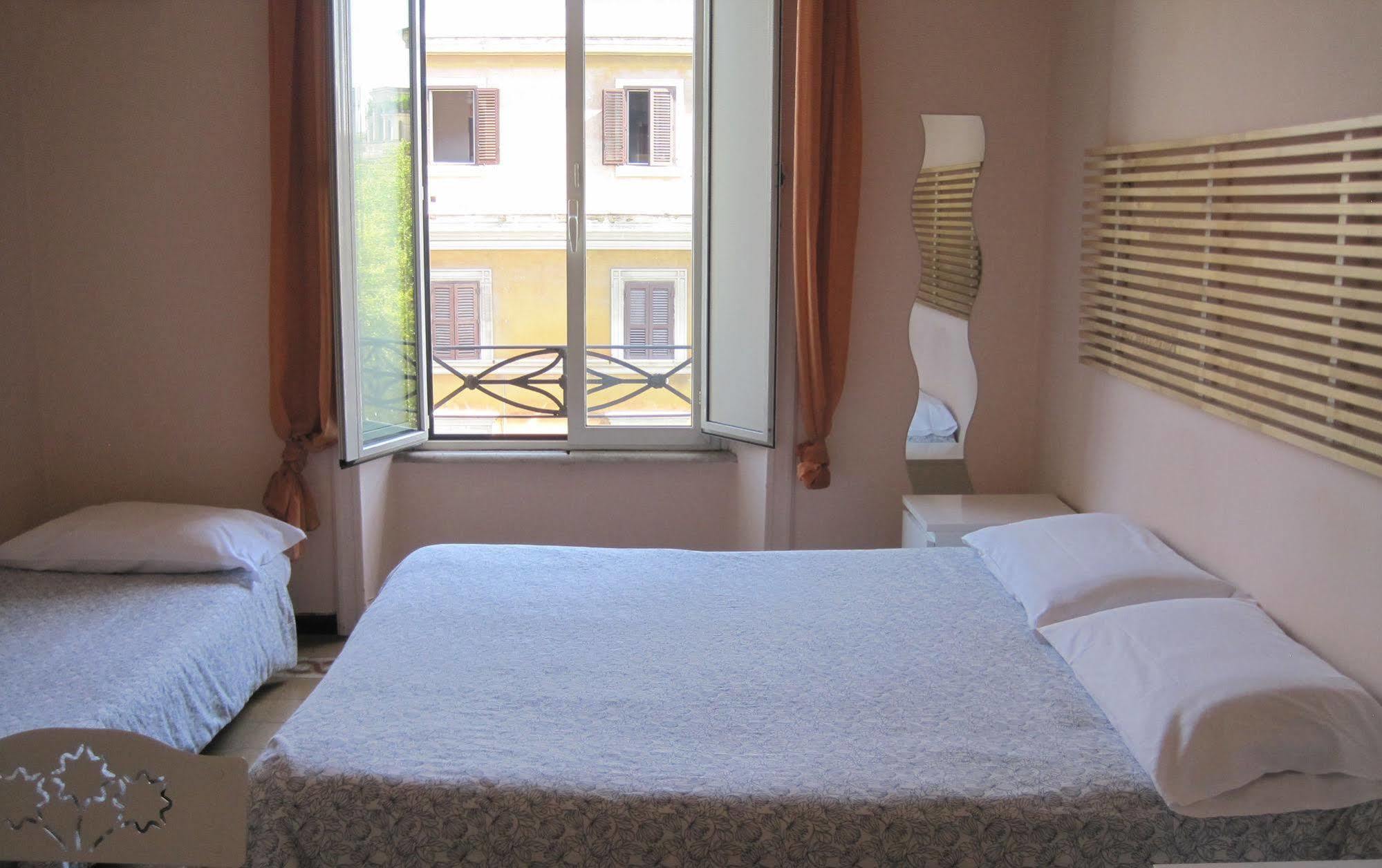 רומא Carlo Alberto House מראה חיצוני תמונה